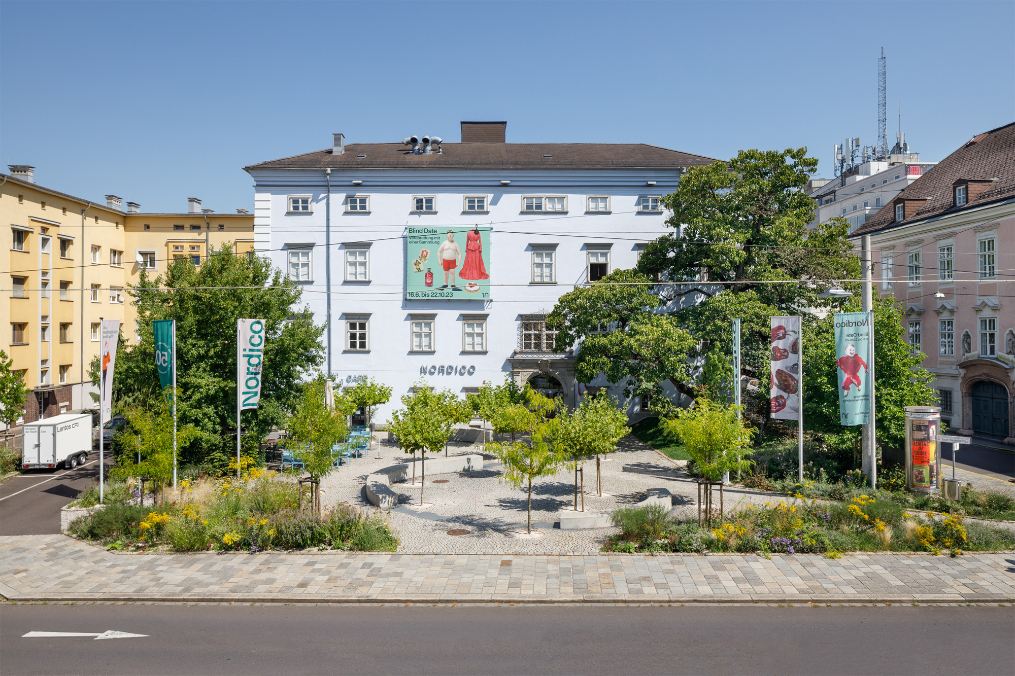 Nordico Stadtmuseum Linz mit Vorplatz