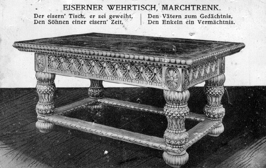 Eiserner Tisch