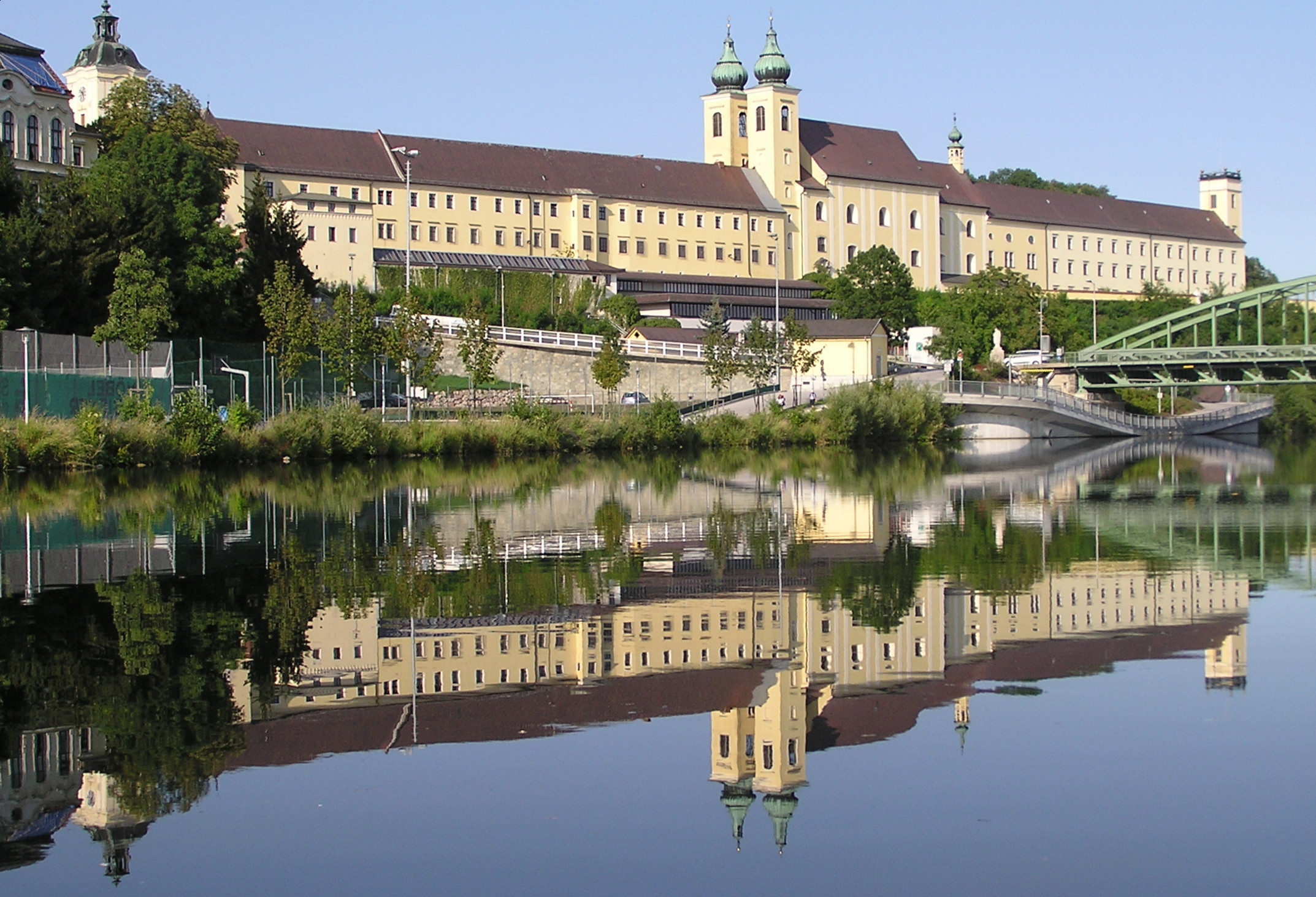 Stift Lambach außen