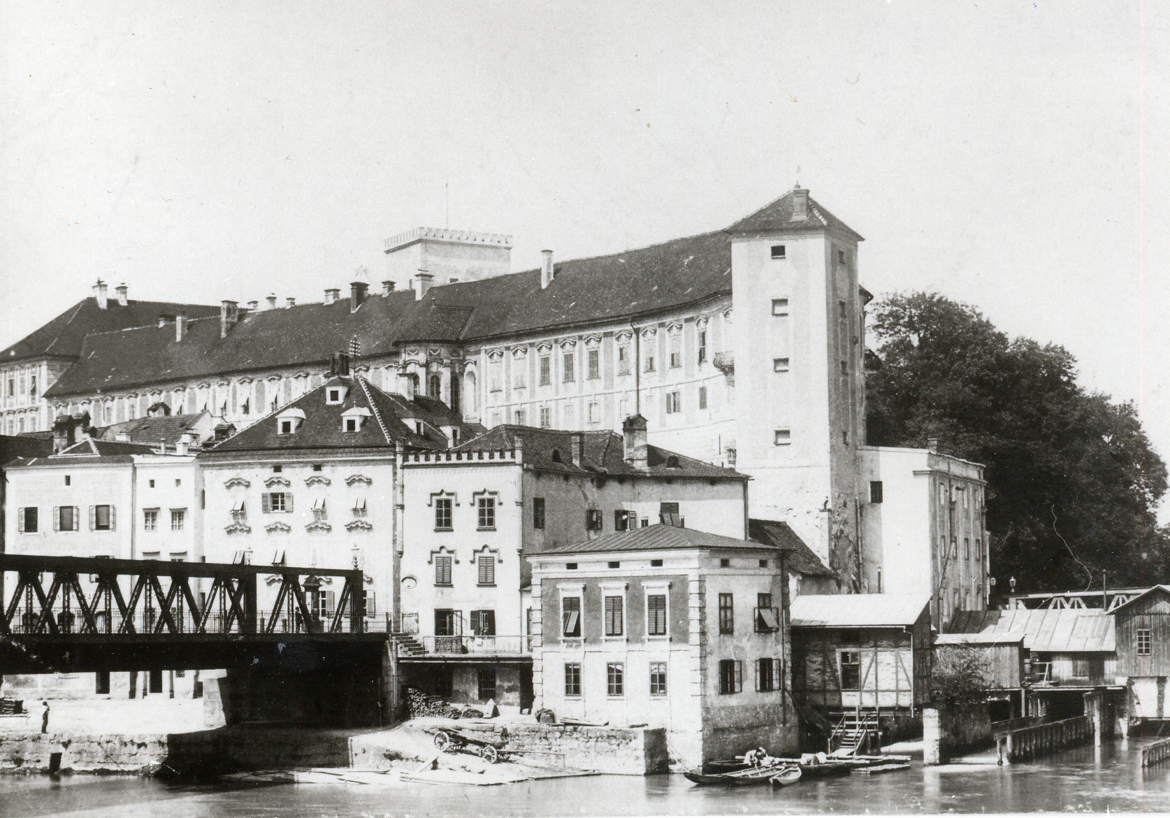 Historisches Foto der Häusergruppe Zwischenbrücken